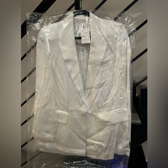 NWT Club Monaco Blanc De Blanc Satin blazer - Picture 7 of 7